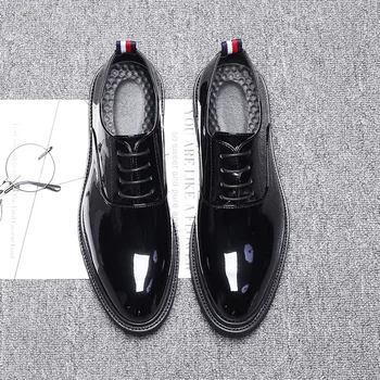 2020 Nove Jesensko Moških Oxford Obleko Čevlje Lakasto Usnje Črna Luksuzni Poslovni Platformi Udobno Moške Poročne Obutve