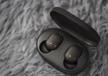 2020new Xiaomi Redmi AirDots 2 Nadgrajeno Brezžična tehnologija Bluetooth 5.0 Polnjenje Slušalke za V Uho stereo bas Slušalke Stavko Čepkov