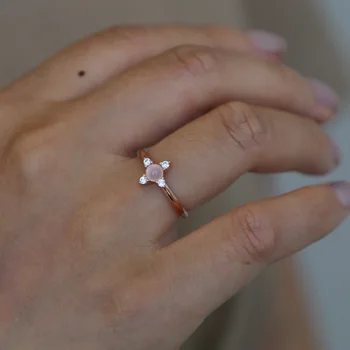 Križ, oblikovan nastavljiv prstan spodbujanje nakit vrhunske kakovosti opal kamen obroč krasen žensk ženske trendovski Šik band obroči