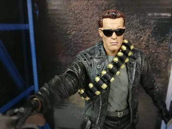 NECA Terminator 2, Sodba Dan T-800 Arnold Schwarzenegger PVC Akcijska Figura Model Igrača Božično Darilo