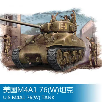 Sestavljanje modela Trobenta 1/48 Ameriški M4A1 76 (W) Igrače Tank