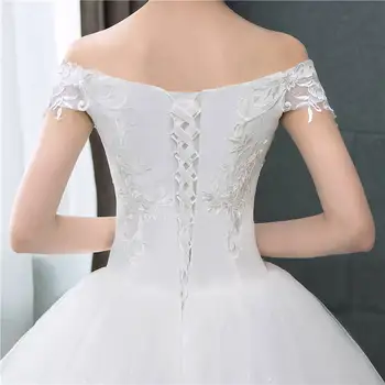 To je YiiYa Seksi Čoln Vratu Poroka Obleke, Preproste Off White Poceni brez Rokavov Poročni Obleki HS284