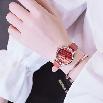Češnja v prahu luksuzni ženske obleke ure preprosta ženska quartz leahter watch ženska moda in ženske top blagovne znamke priložnostne ročne ure