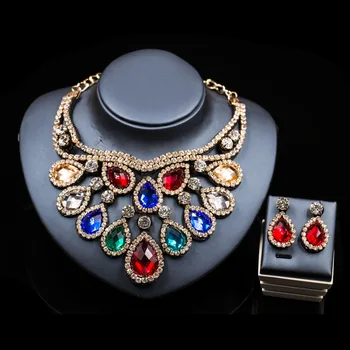 Ženske, Bližnji Vzhod, Evropa, Amerika barva pretirana nevesta kristalno ogrlica, uhani set color protection anti-fade nakit set